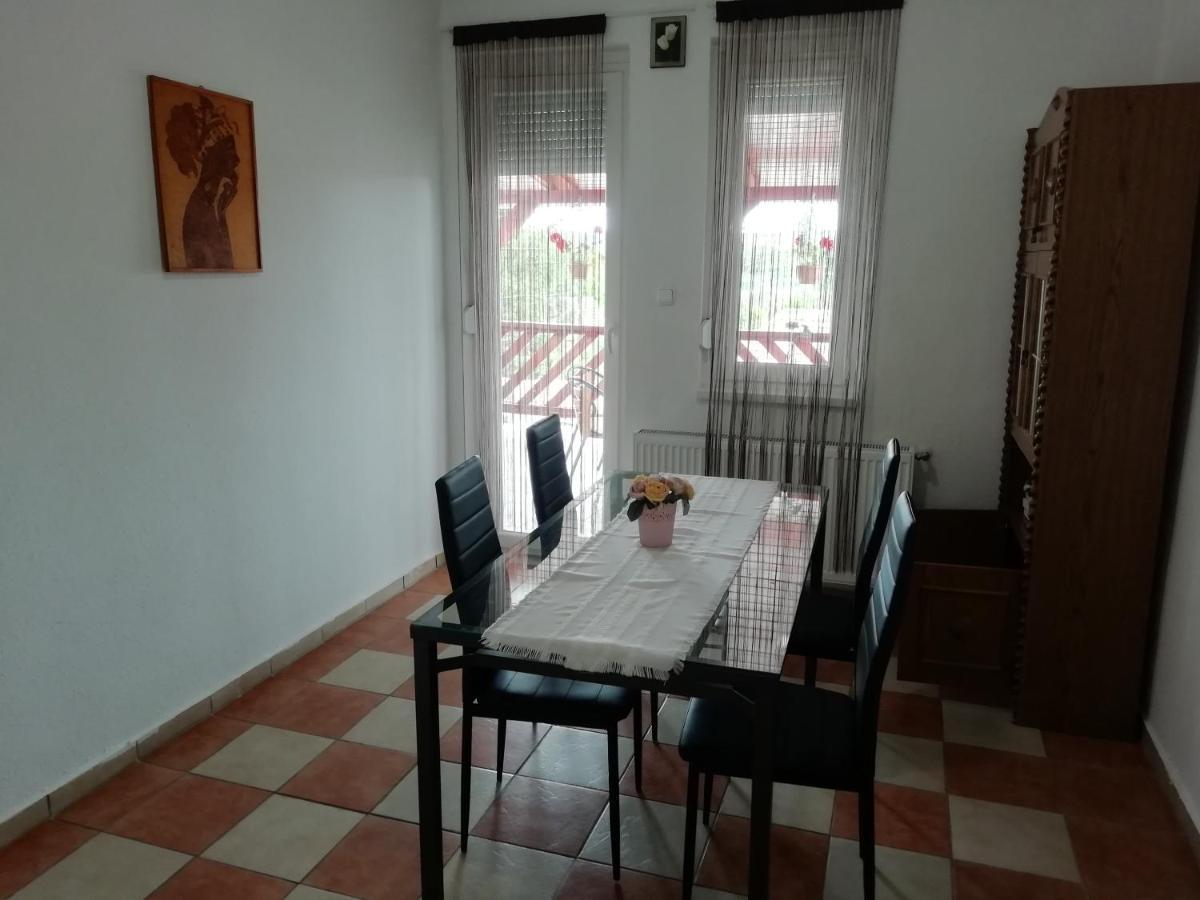 Vadasztanya Fogado Apartment Egerszalok Exterior photo